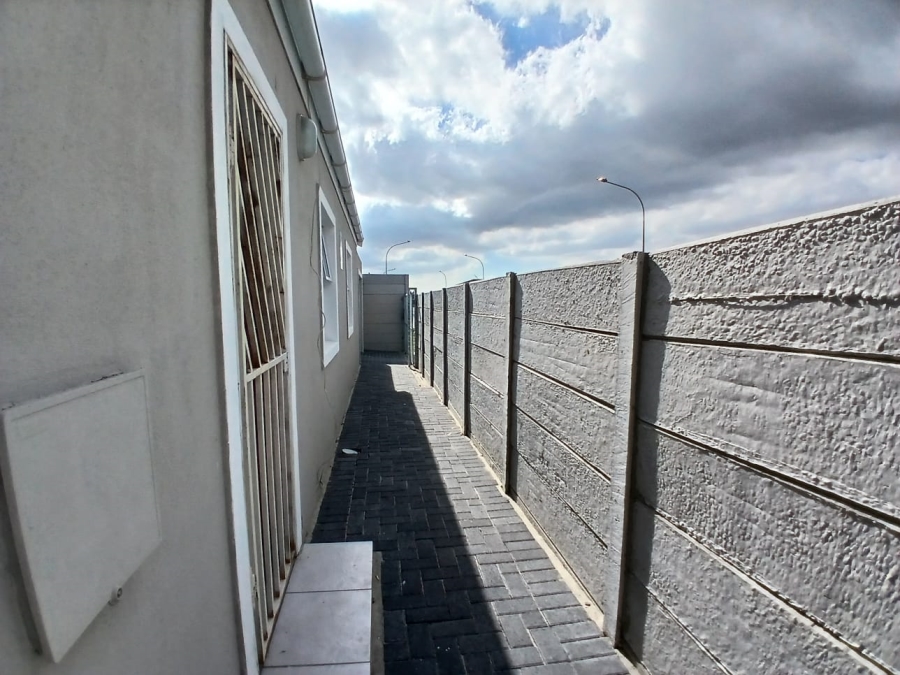 3 Bedroom Property for Sale in Malibu Village Western Cape